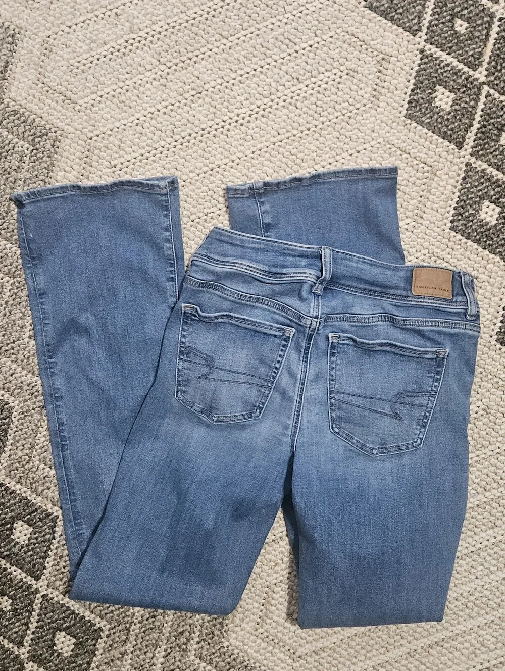 American Eagle Kick Boot Bootcut Jeans Mid Rise Medium Blue Wash Flare AE 4